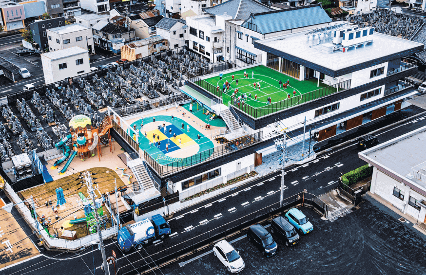 Three-story kindergarten building