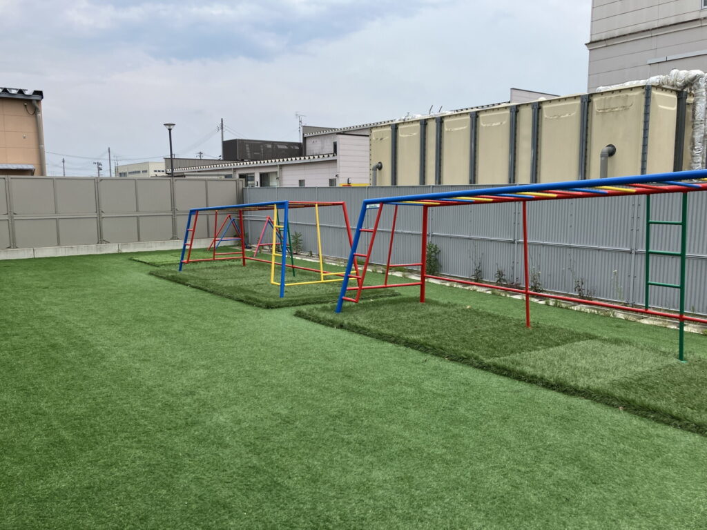 Playground equipment